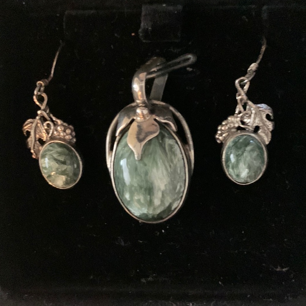 Sterling silver & Seraphinite pendent and earrings